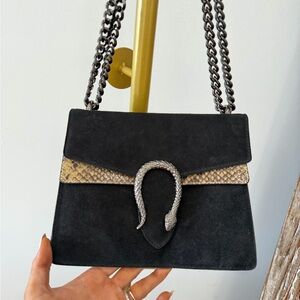 Black and Gold Chain Shoulder Bag